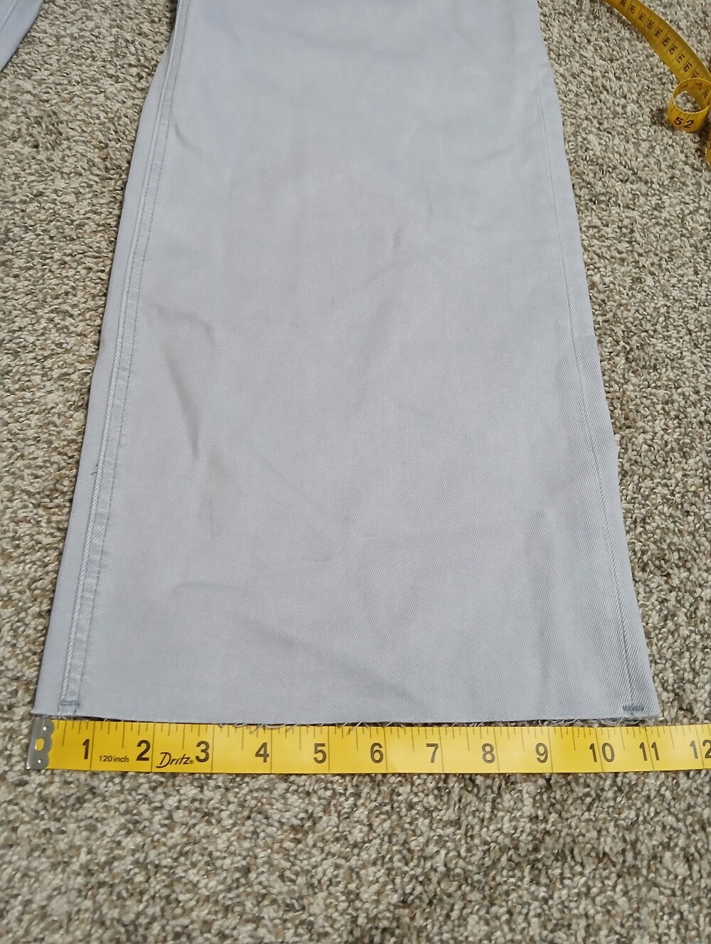 High-Rise Wide-Leg Jeans in Light Gray - Picture 8 of 13
